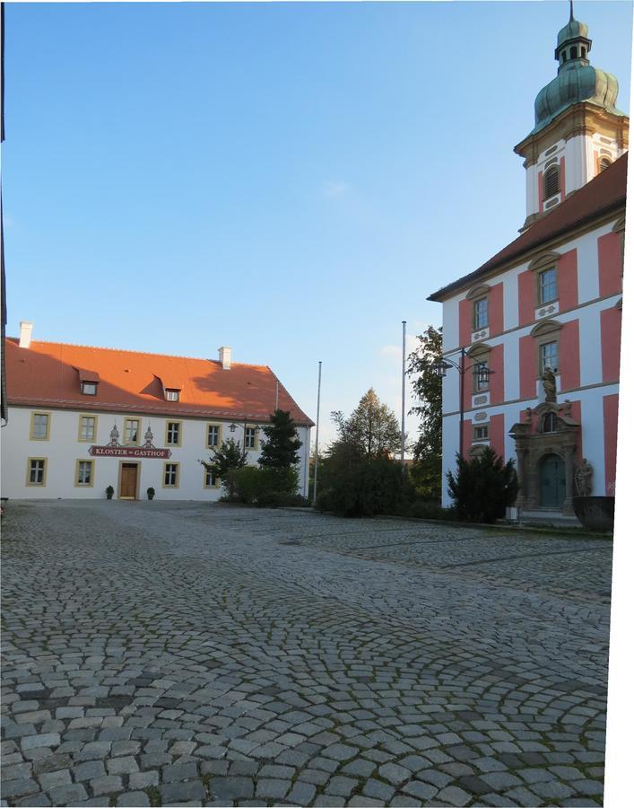 Hotel Kloster-Gasthof Speinshart Eschenbach in der Oberpfalz Eksteriør billede